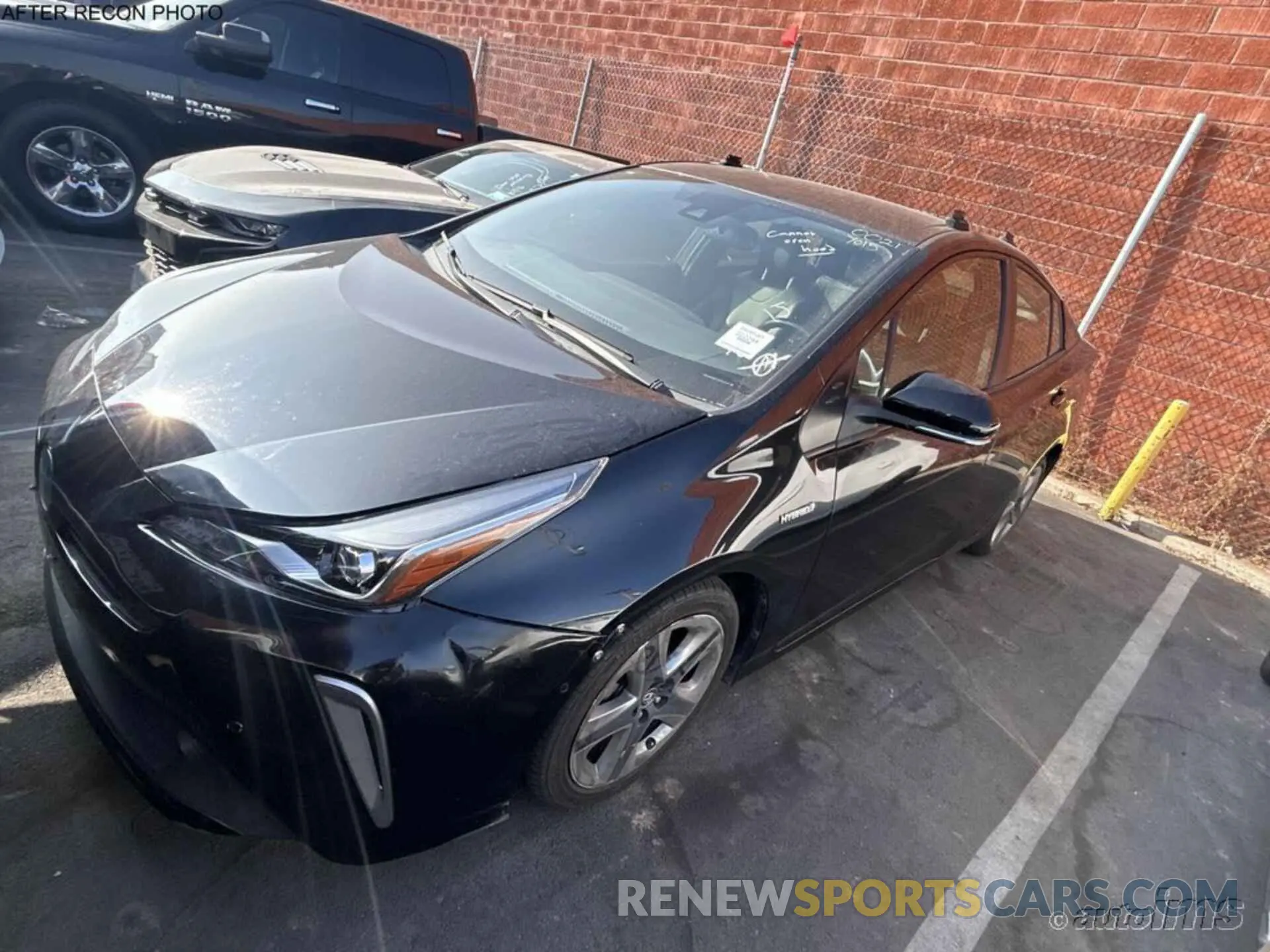 1 Фотография поврежденного автомобиля JTDKAMFU9N3160021 TOYOTA PRIUS 2022