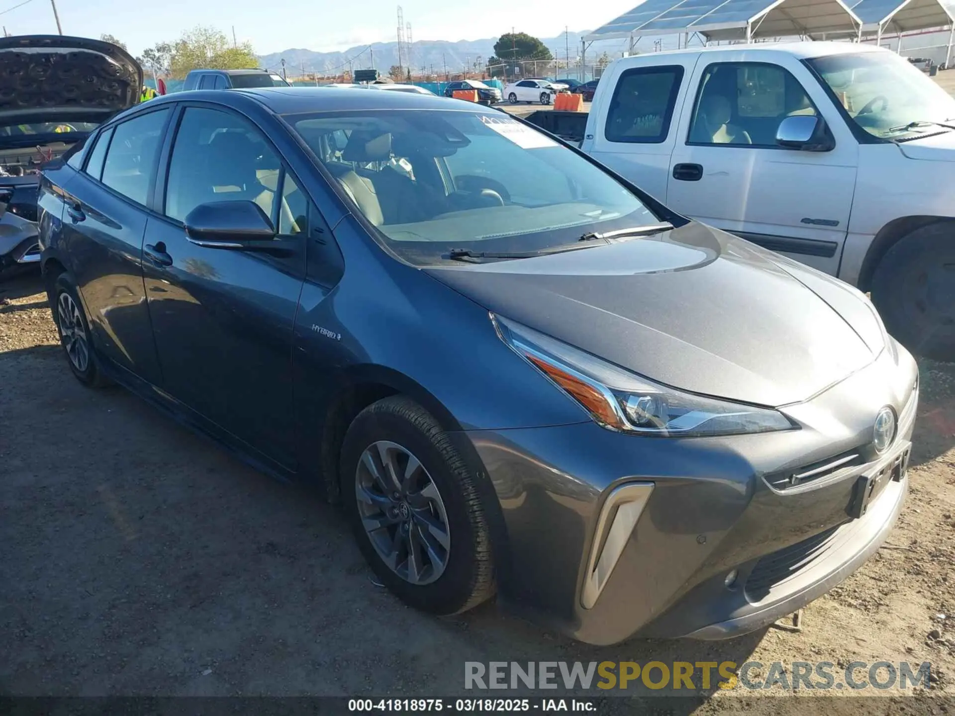 1 Фотография поврежденного автомобиля JTDKAMFUON3182683 TOYOTA PRIUS 2022