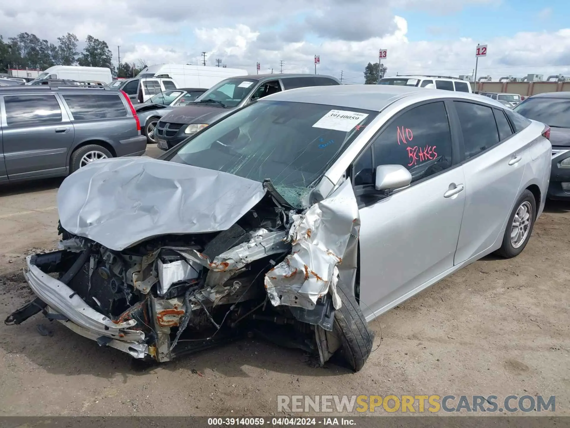 2 Фотография поврежденного автомобиля JTDKAMFUXN3175952 TOYOTA PRIUS 2022