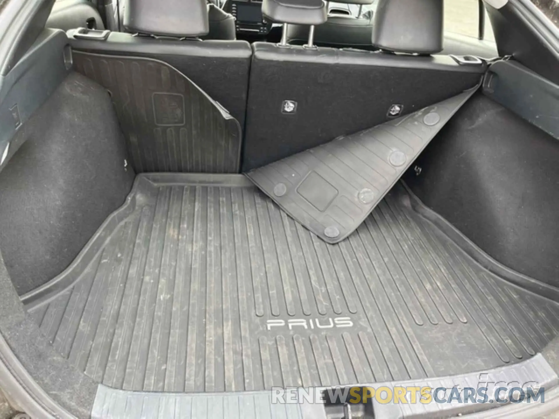 9 Фотография поврежденного автомобиля JTDKAMFUXN3179029 TOYOTA PRIUS 2022