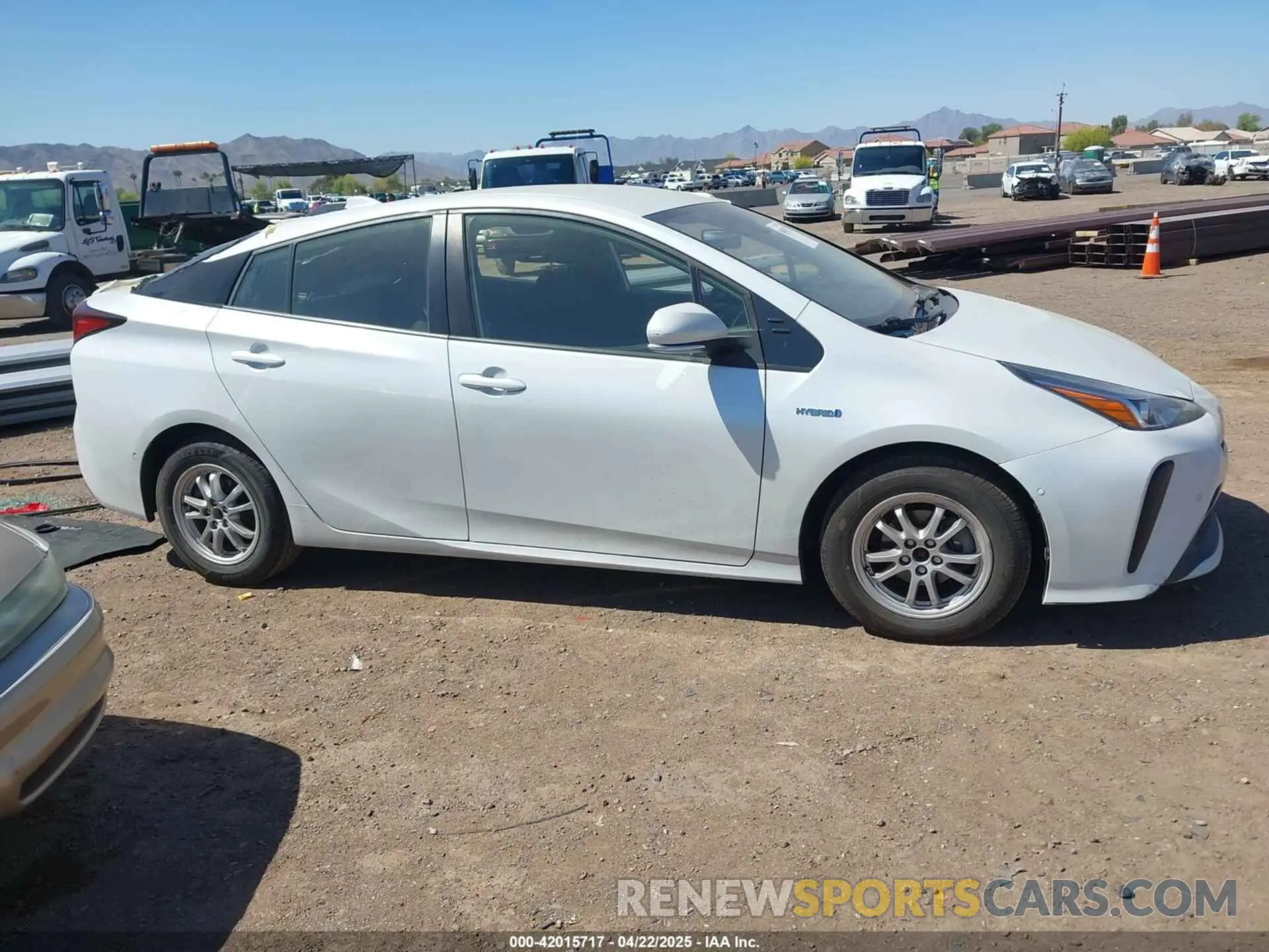13 Фотография поврежденного автомобиля JTDKAMFUXN3181752 TOYOTA PRIUS 2022