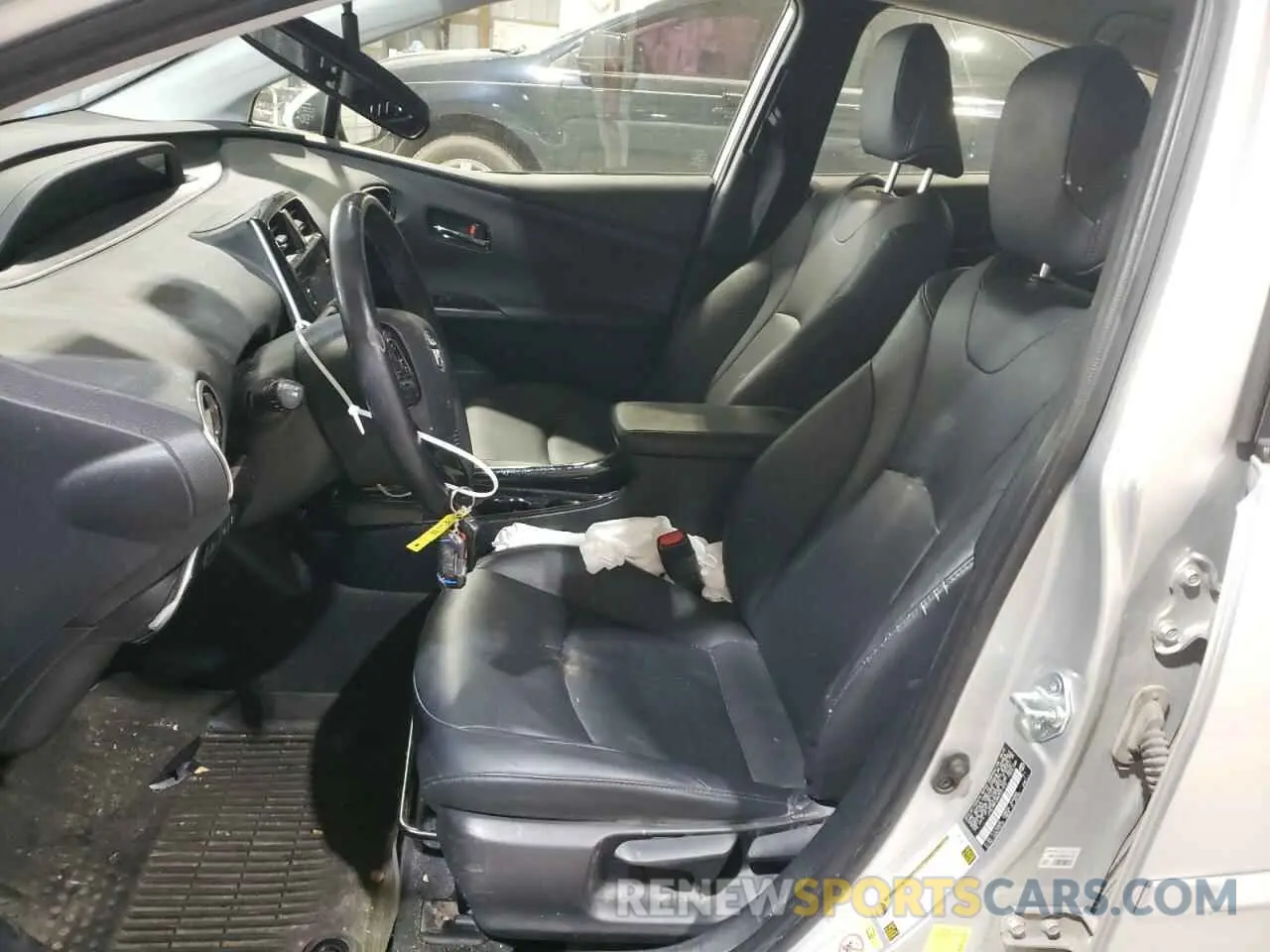 7 Фотография поврежденного автомобиля JTDL9MFU4N3031472 TOYOTA PRIUS 2022