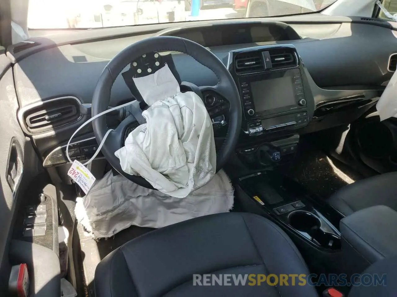 8 Photograph of a damaged car JTDL9MFU5N3034137 TOYOTA PRIUS 2022