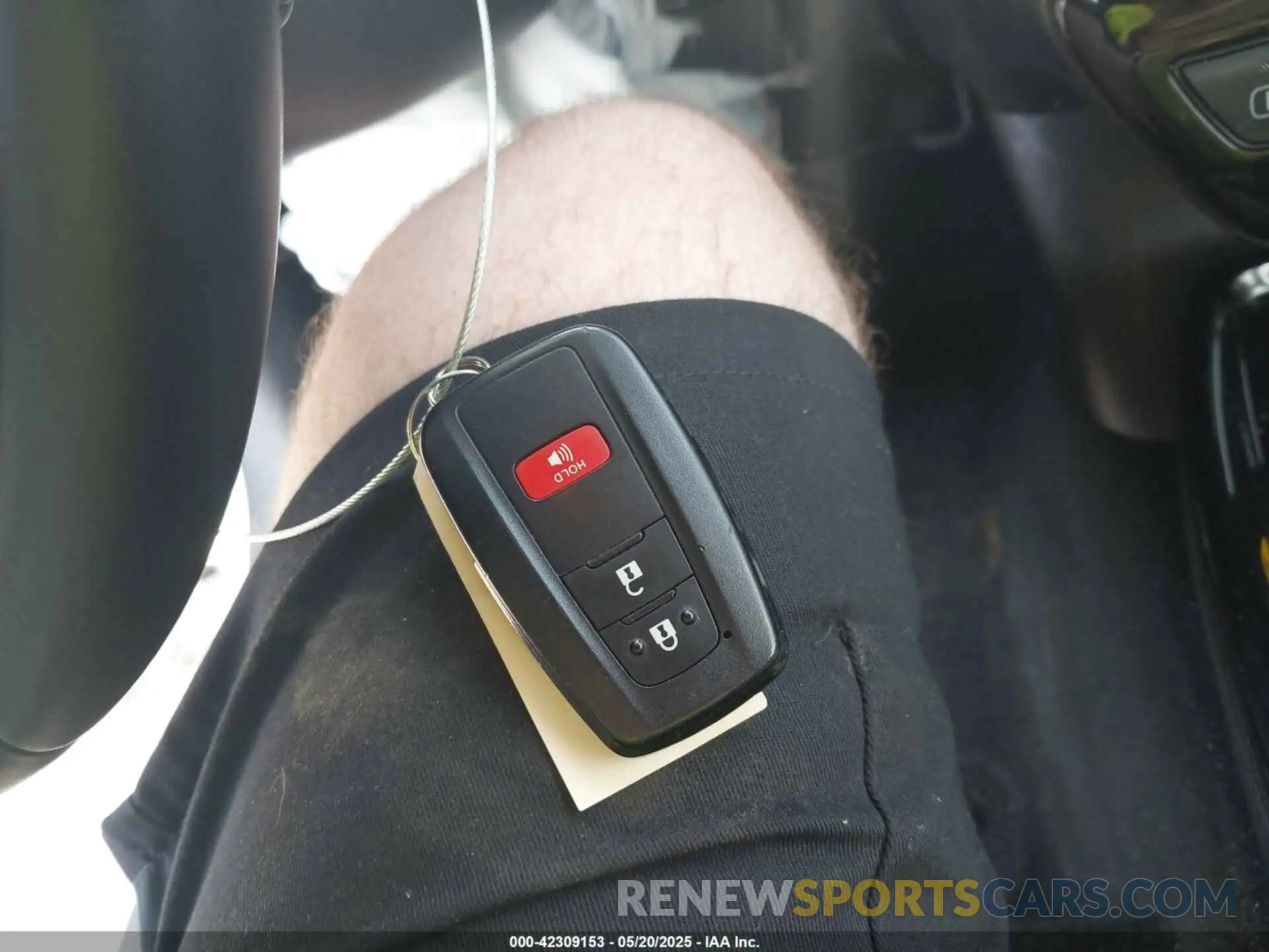 11 Фотография поврежденного автомобиля JTDL9MFU6N3037807 TOYOTA PRIUS 2022