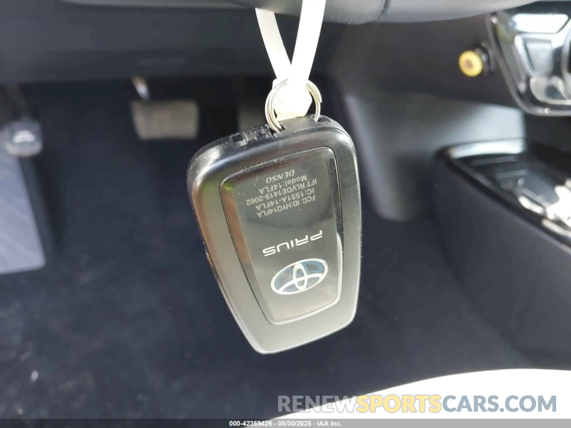 11 Фотография поврежденного автомобиля JTDL9MFU7N3032521 TOYOTA PRIUS 2022
