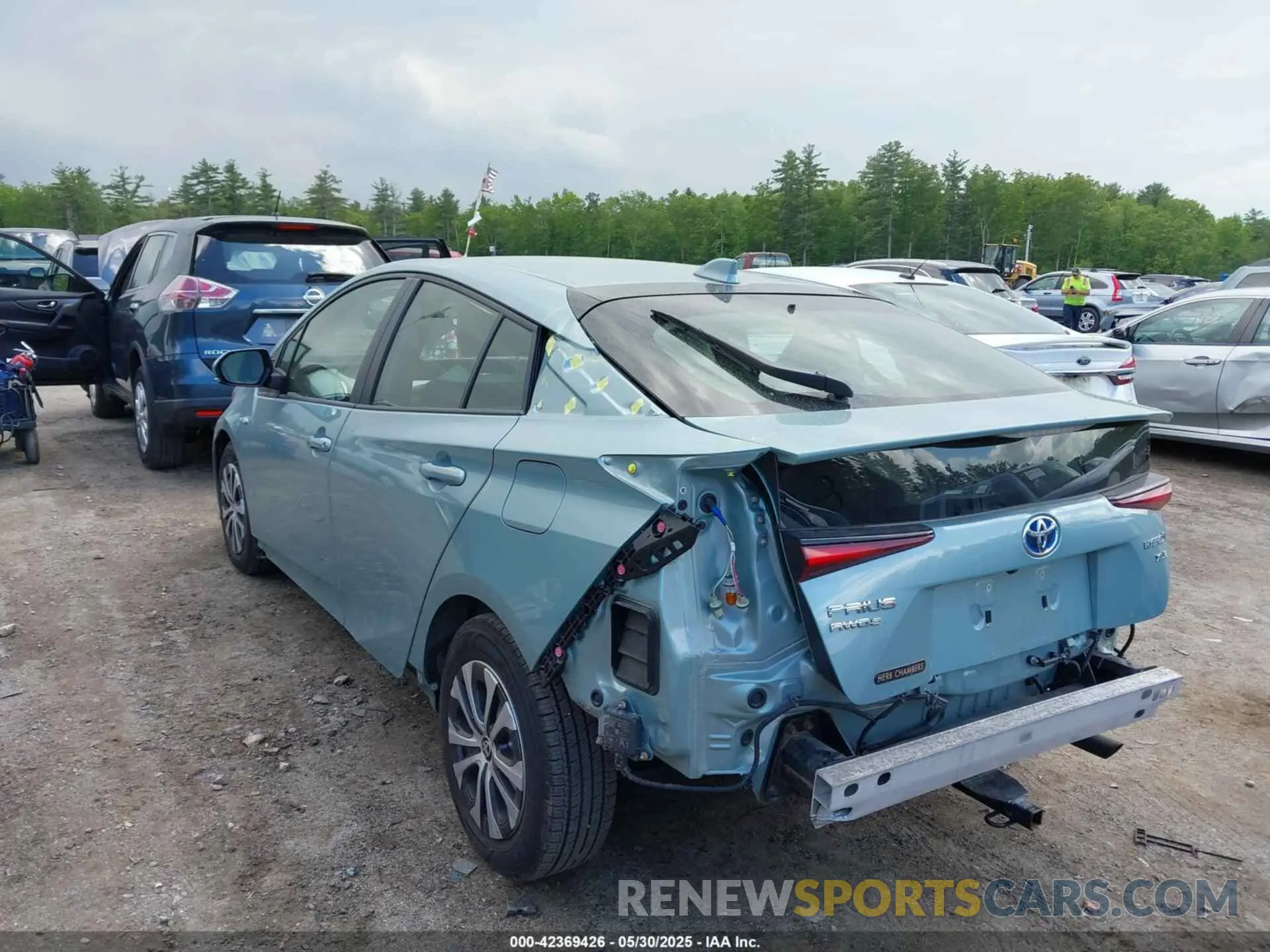 3 Фотография поврежденного автомобиля JTDL9MFU7N3032521 TOYOTA PRIUS 2022