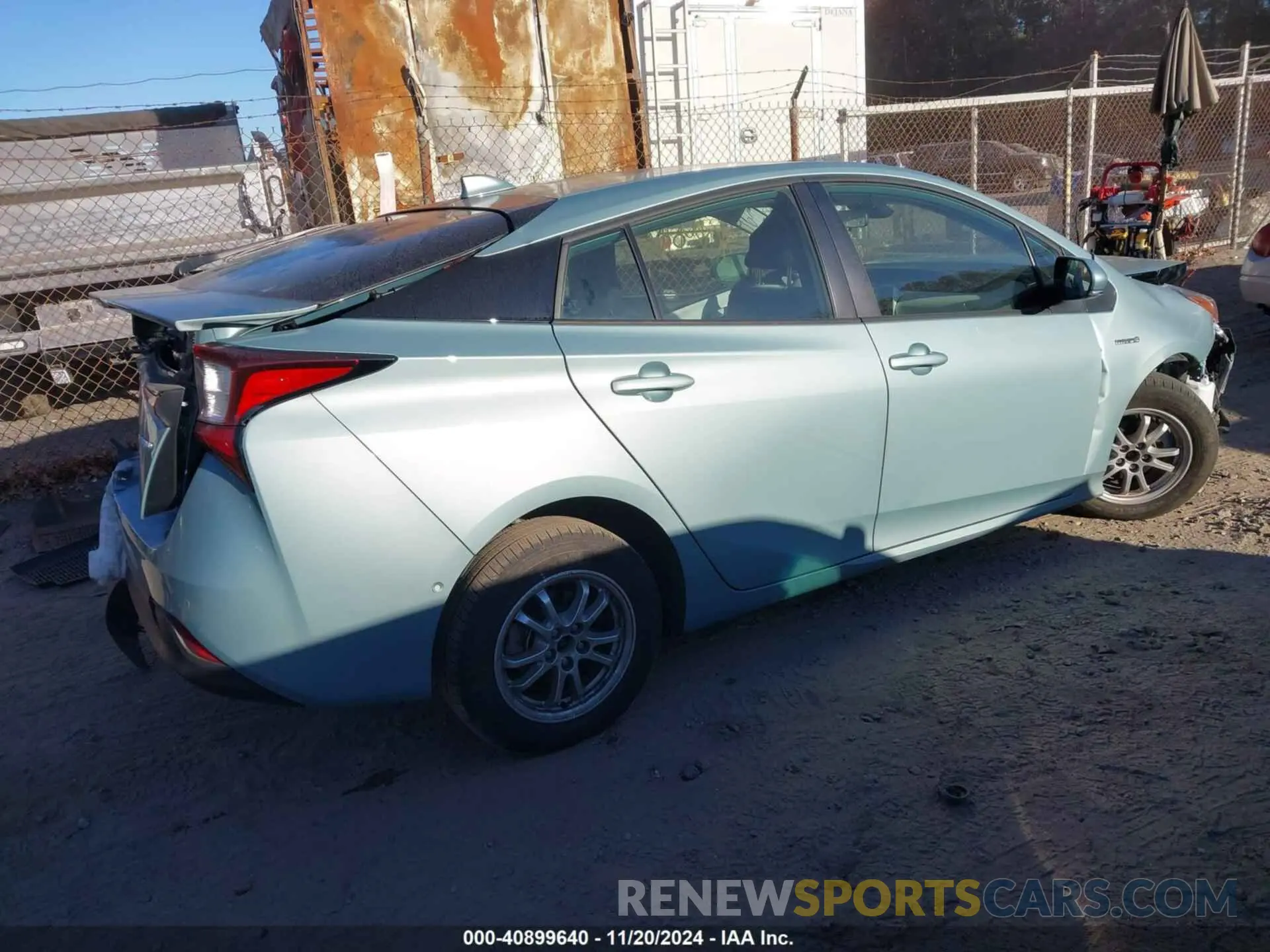 4 Фотография поврежденного автомобиля JTDL9MFU7N3039369 TOYOTA PRIUS 2022