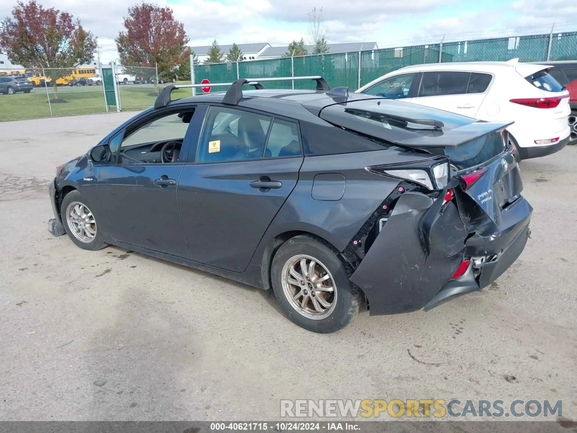 3 Фотография поврежденного автомобиля JTDL9MFU8N3040157 TOYOTA PRIUS 2022