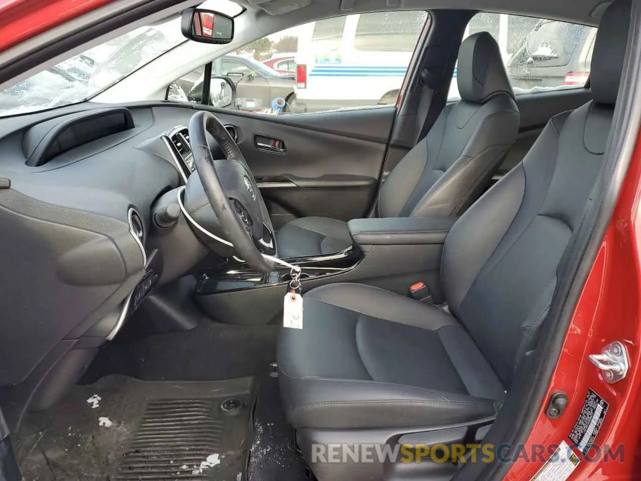 7 Фотография поврежденного автомобиля JTDL9MFUXN3038670 TOYOTA PRIUS 2022