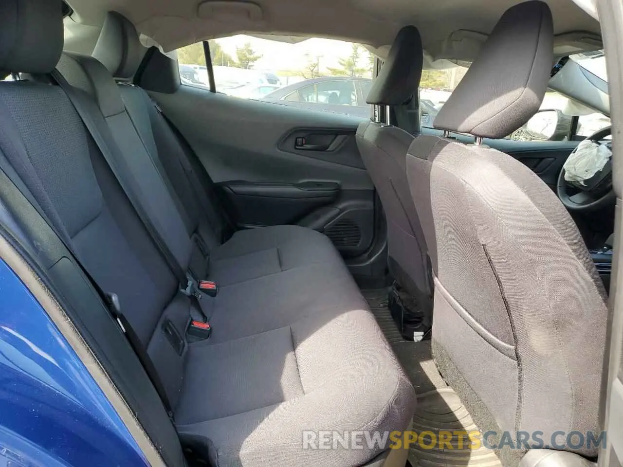 10 Фотография поврежденного автомобиля JTDACAAU1P3008068 TOYOTA PRIUS 2023