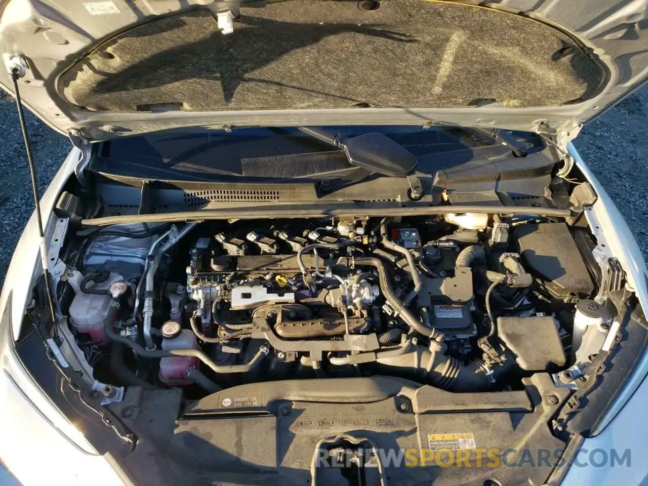 11 Фотография поврежденного автомобиля JTDACAAU1P3010953 TOYOTA PRIUS 2023