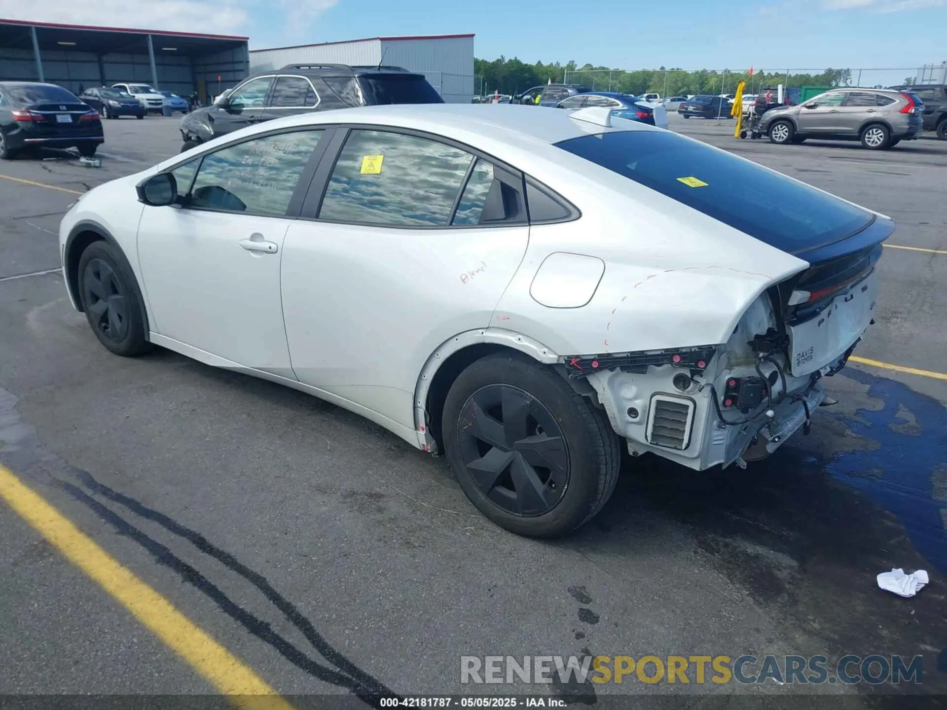 3 Photograph of a damaged car JTDACAAU4P3003995 TOYOTA PRIUS 2023