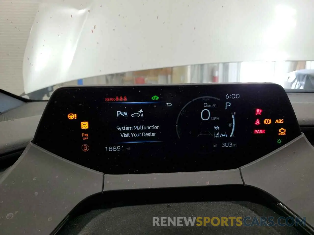 9 Фотография поврежденного автомобиля JTDACAAU5P3011118 TOYOTA PRIUS 2023
