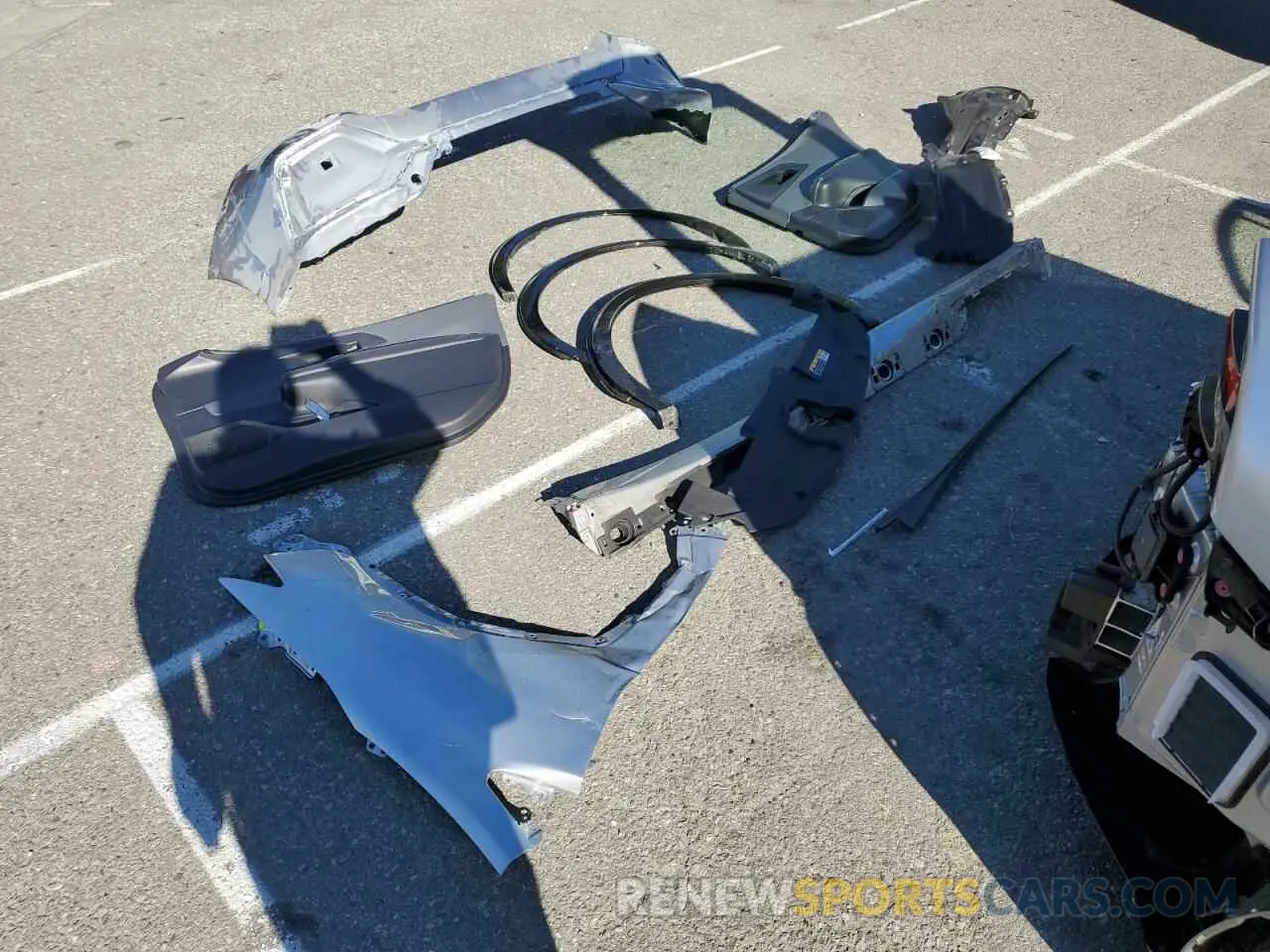 12 Фотография поврежденного автомобиля JTDACAAU7P3009418 TOYOTA PRIUS 2023