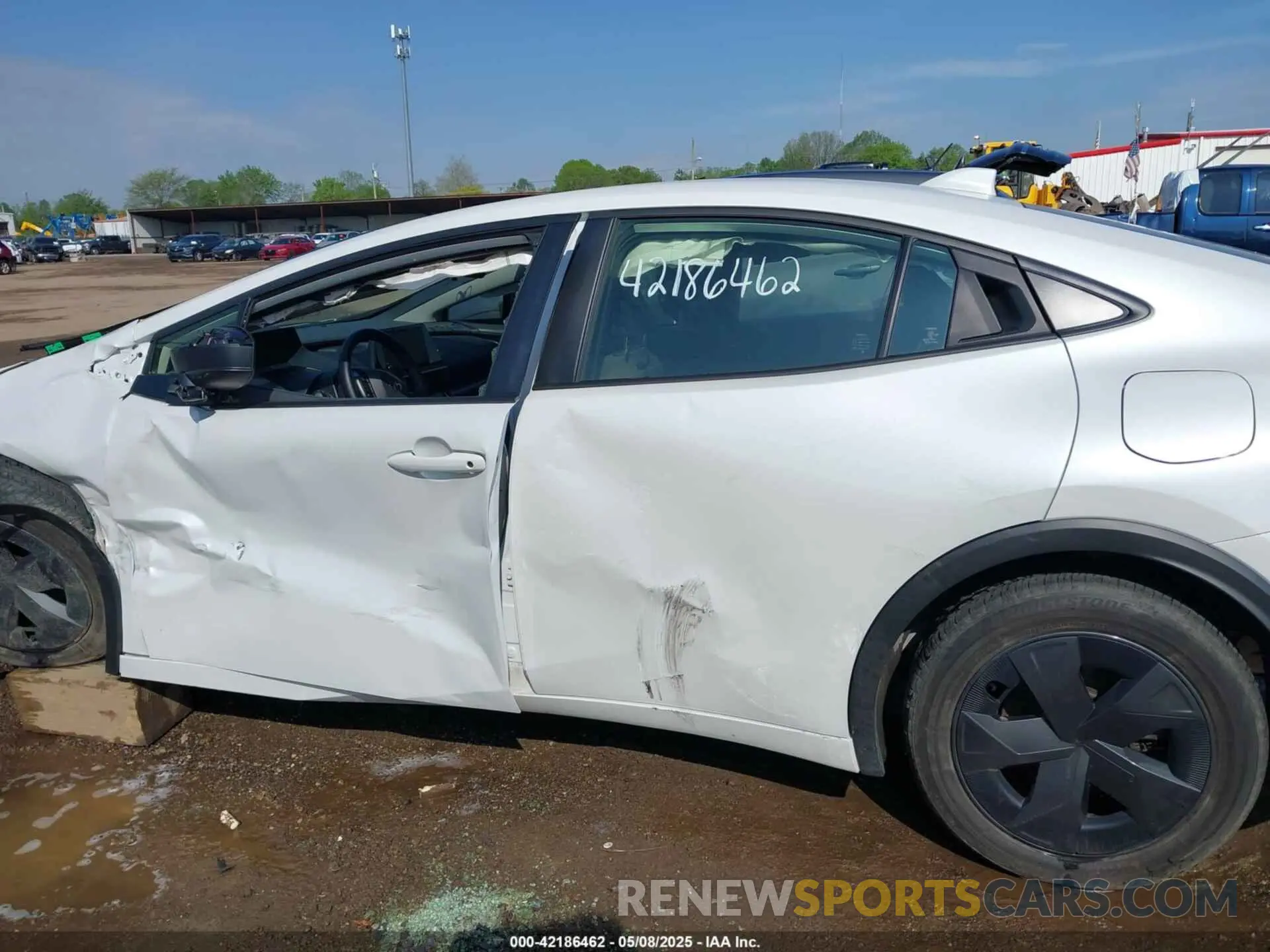 14 Photograph of a damaged car JTDACAAU7P3009676 TOYOTA PRIUS 2023