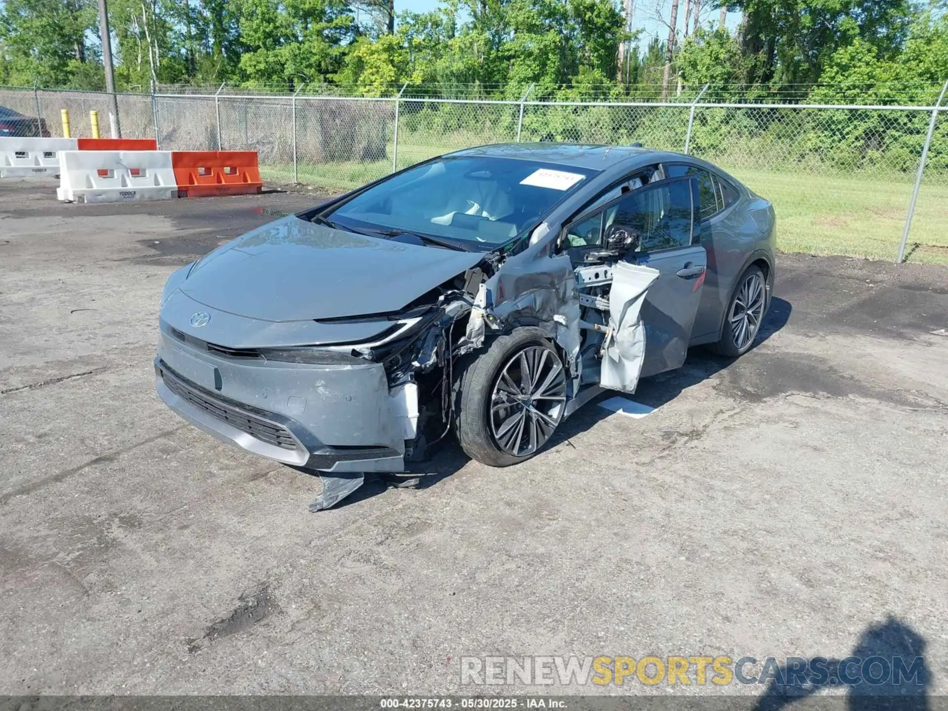 2 Photograph of a damaged car JTDACAAU7P3009886 TOYOTA PRIUS 2023