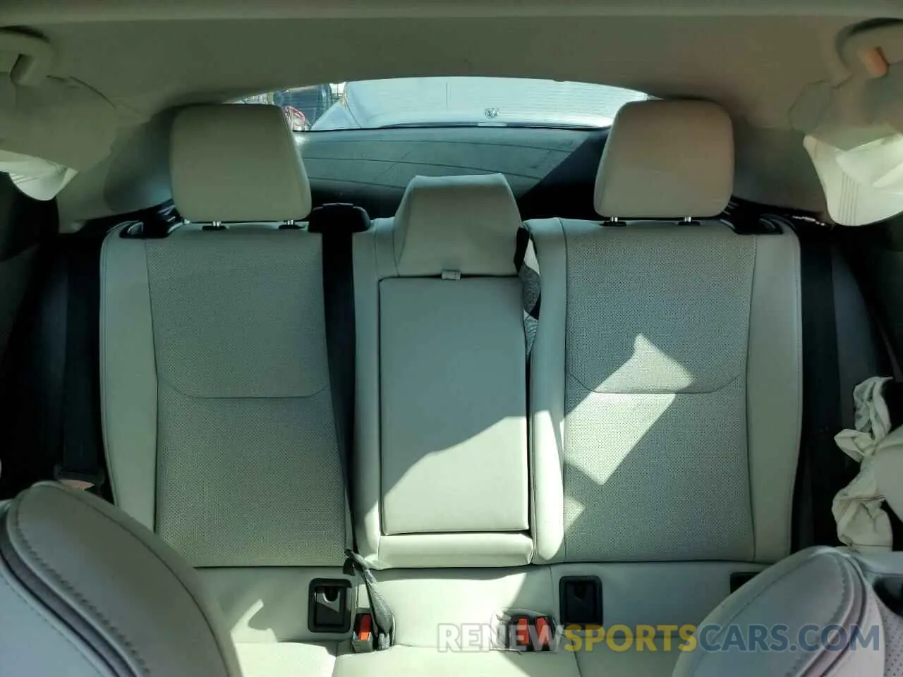 10 Фотография поврежденного автомобиля JTDACAAU7P3013193 TOYOTA PRIUS 2023