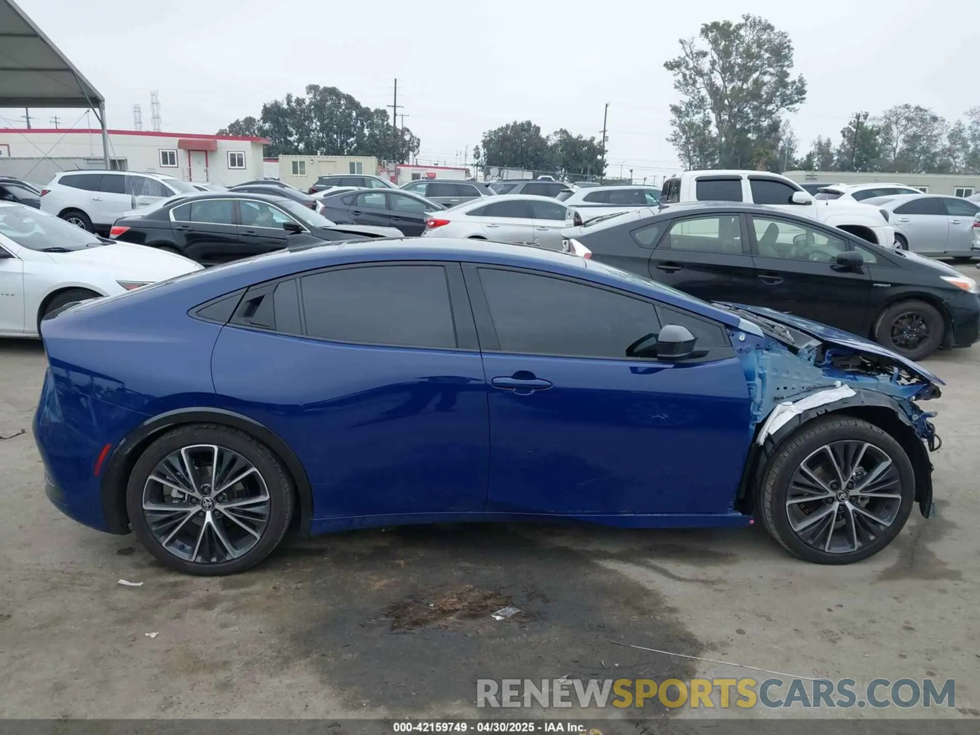14 Фотография поврежденного автомобиля JTDACAAU8P3002445 TOYOTA PRIUS 2023