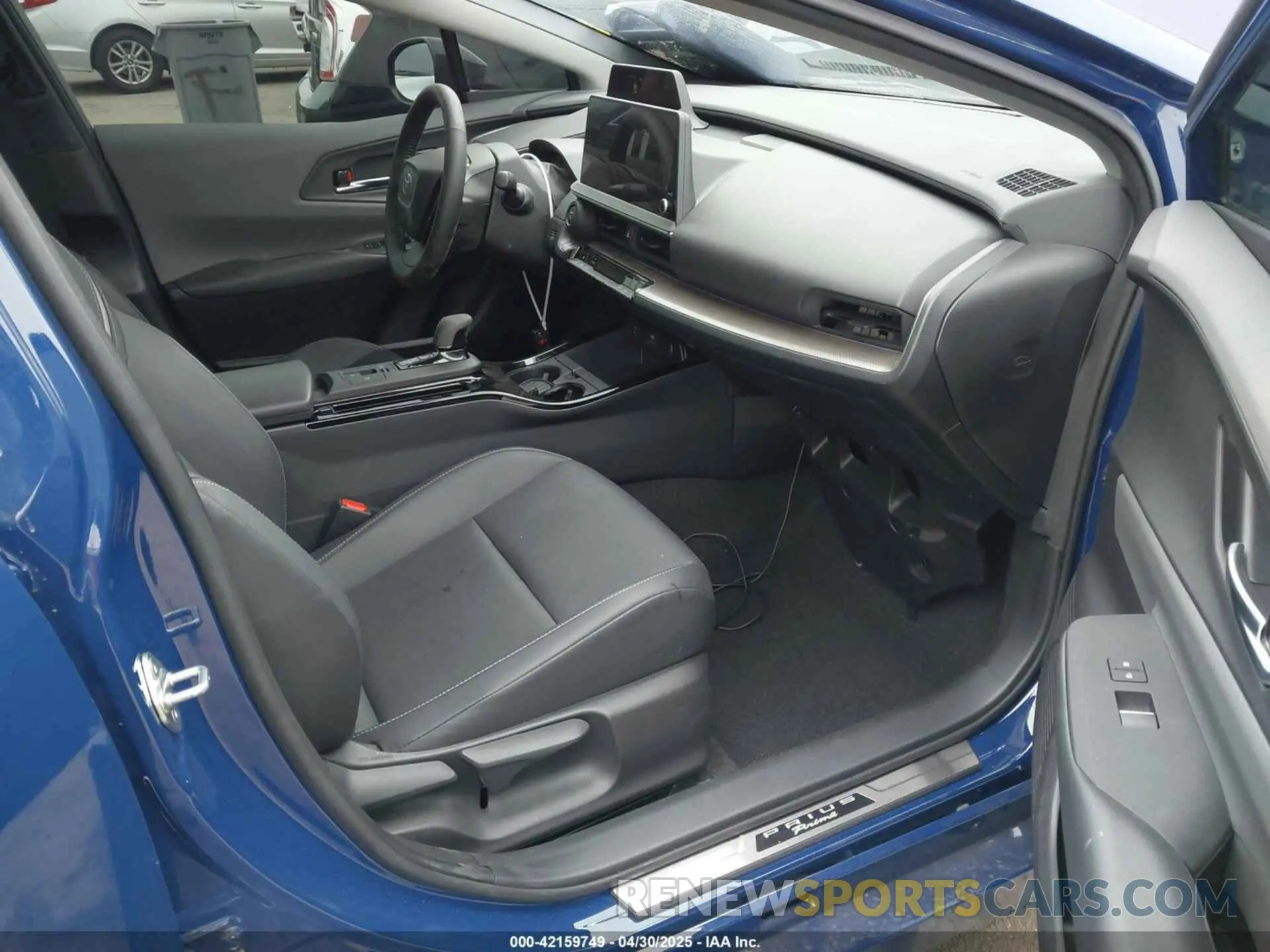 5 Фотография поврежденного автомобиля JTDACAAU8P3002445 TOYOTA PRIUS 2023