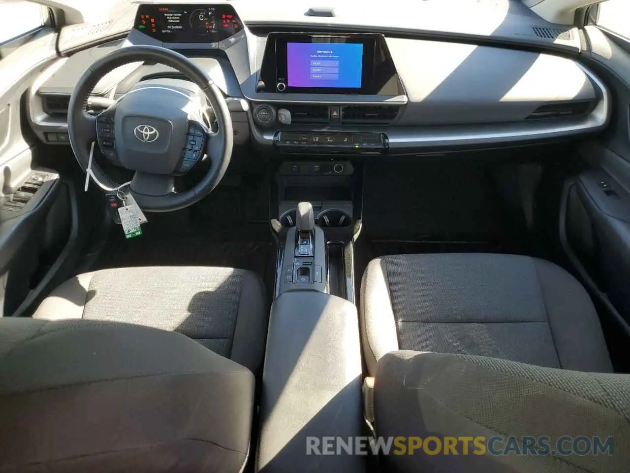 8 Фотография поврежденного автомобиля JTDACAAU8P3006799 TOYOTA PRIUS 2023