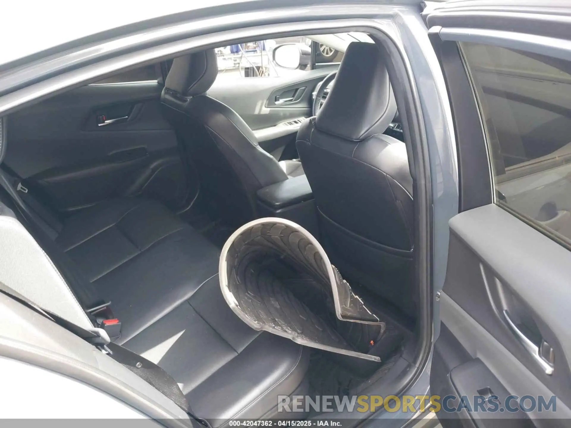 8 Фотография поврежденного автомобиля JTDACAAUXP3006206 TOYOTA PRIUS 2023