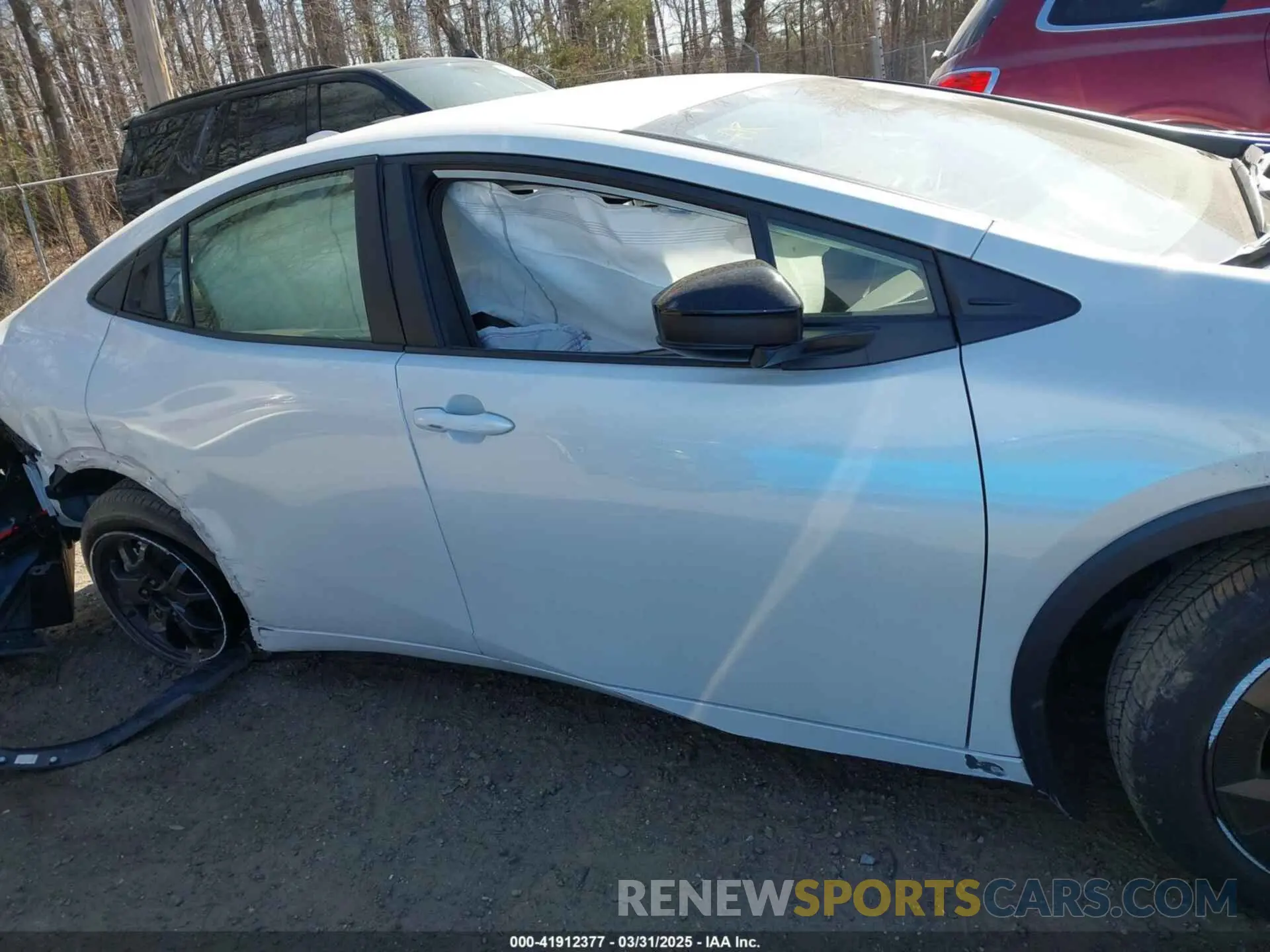 13 Фотография поврежденного автомобиля JTDACAAUXP3010983 TOYOTA PRIUS 2023