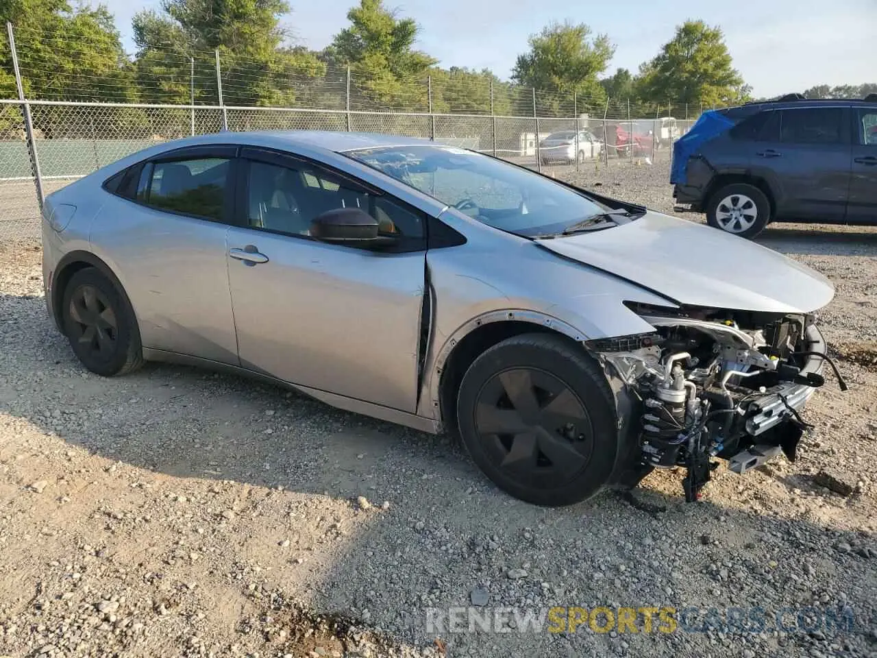 4 Фотография поврежденного автомобиля JTDACACU8P3002037 TOYOTA PRIUS 2023