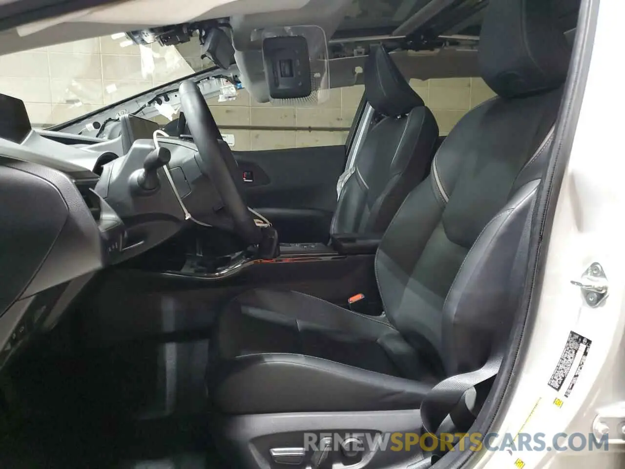 7 Фотография поврежденного автомобиля JTDADABU5P3002771 TOYOTA PRIUS 2023