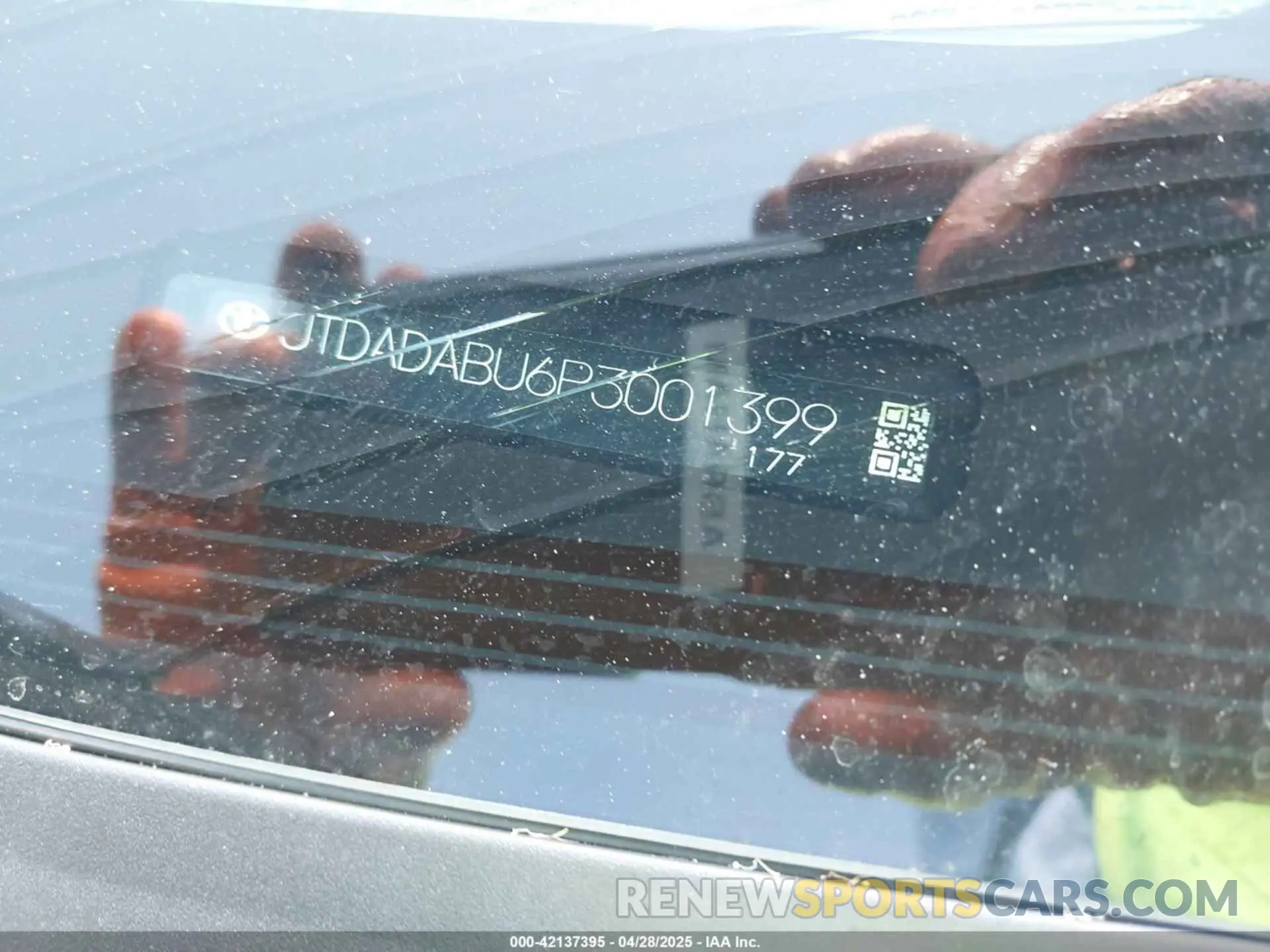 9 Фотография поврежденного автомобиля JTDADABU6P3001399 TOYOTA PRIUS 2023