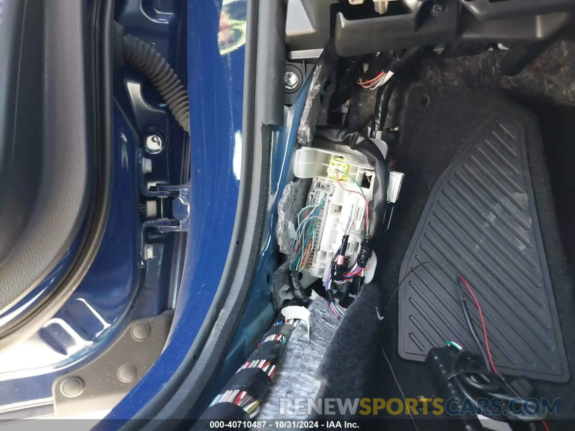 6 Фотография поврежденного автомобиля JTDADABU6P3005484 TOYOTA PRIUS 2023