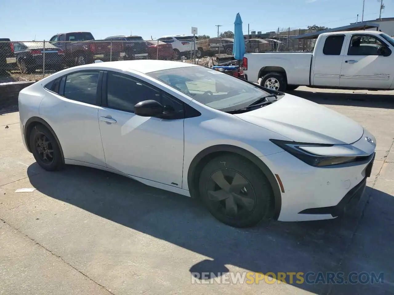 4 Фотография поврежденного автомобиля JTDADABU8P3007236 TOYOTA PRIUS 2023