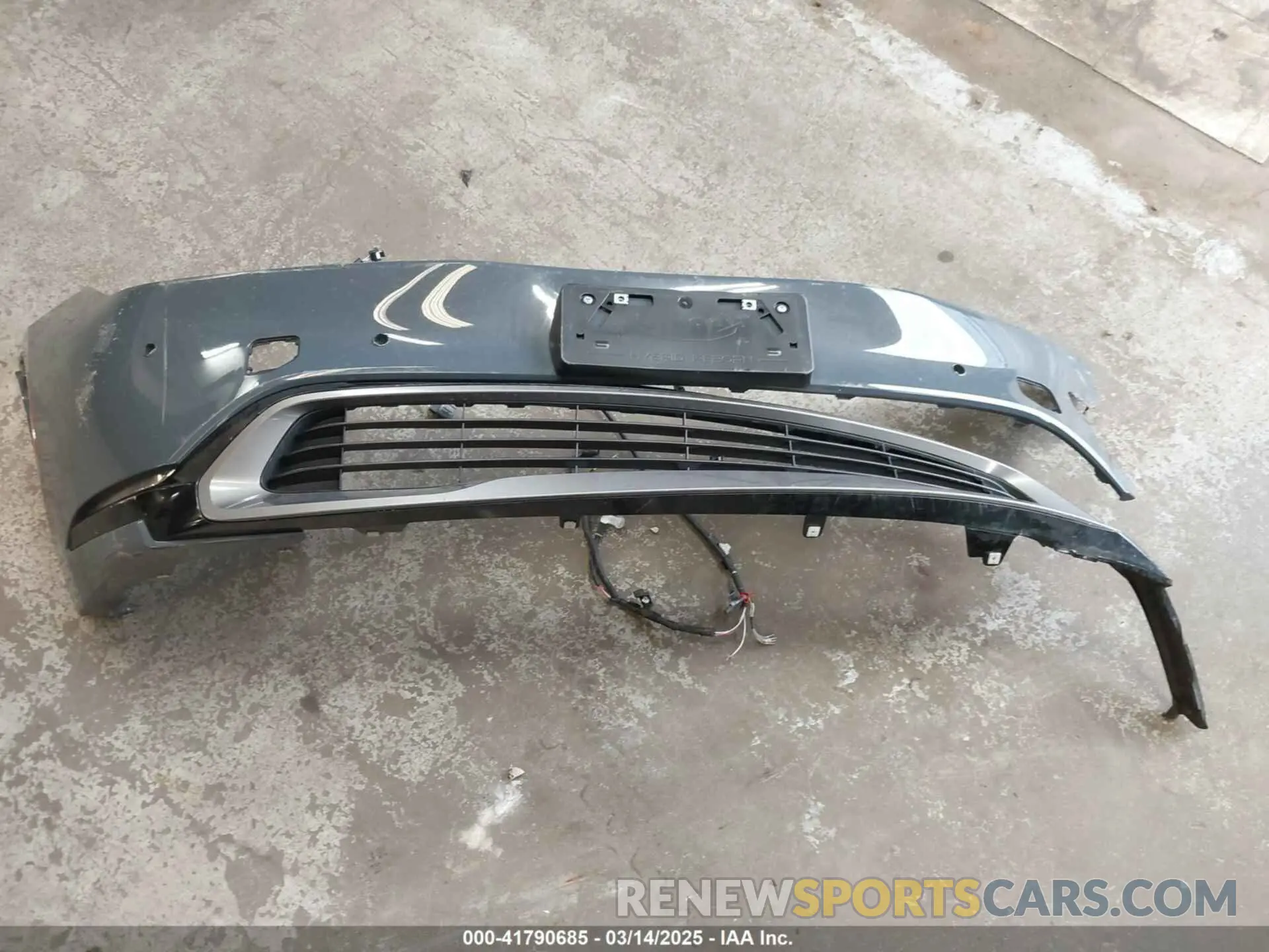 18 Фотография поврежденного автомобиля JTDADABU9P3005317 TOYOTA PRIUS 2023