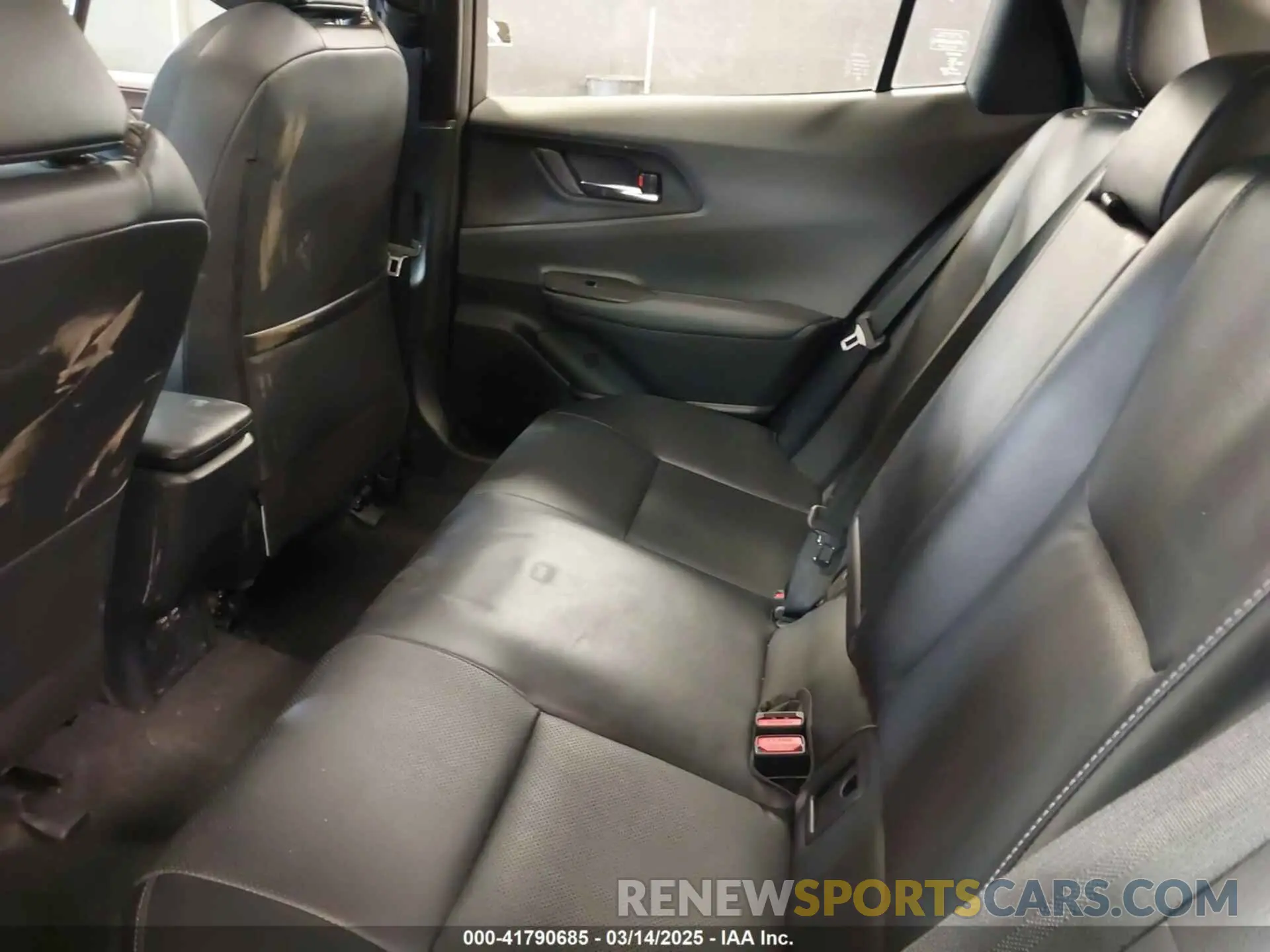 8 Фотография поврежденного автомобиля JTDADABU9P3005317 TOYOTA PRIUS 2023