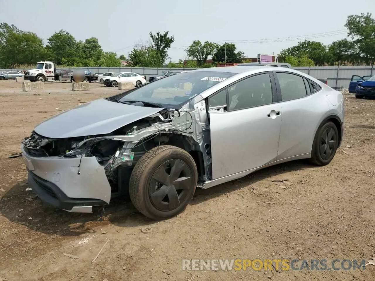 1 Фотография поврежденного автомобиля JTDACAAU0R3046345 TOYOTA PRIUS 2024