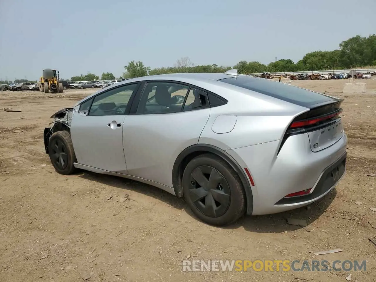 2 Фотография поврежденного автомобиля JTDACAAU0R3046345 TOYOTA PRIUS 2024