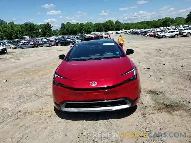 13 Фотография поврежденного автомобиля JTDACAAU1R3016920 TOYOTA PRIUS 2024