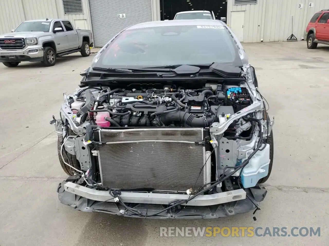 5 Фотография поврежденного автомобиля JTDACAAU1R3018960 TOYOTA PRIUS 2024