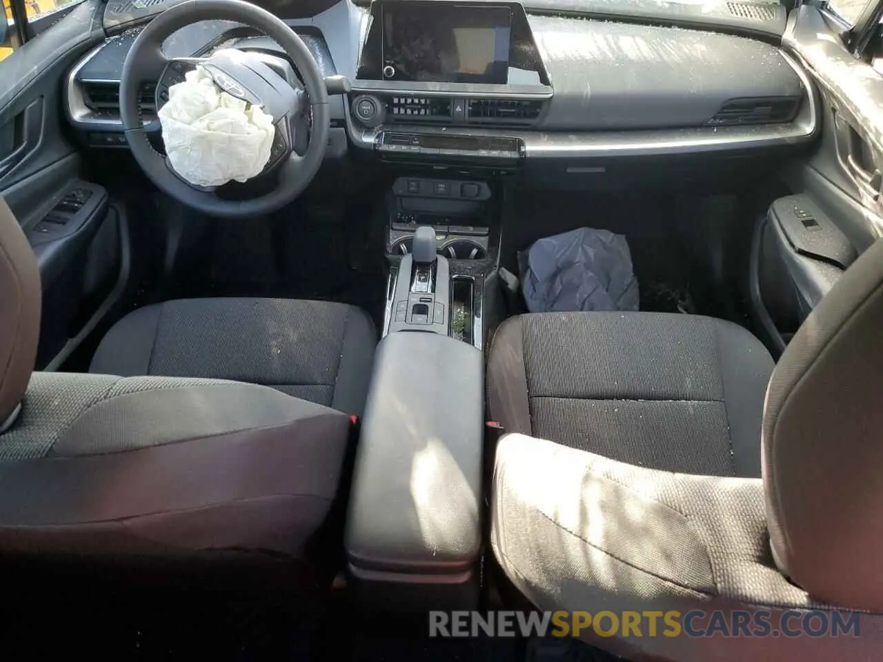 8 Фотография поврежденного автомобиля JTDACAAU1R3045172 TOYOTA PRIUS 2024
