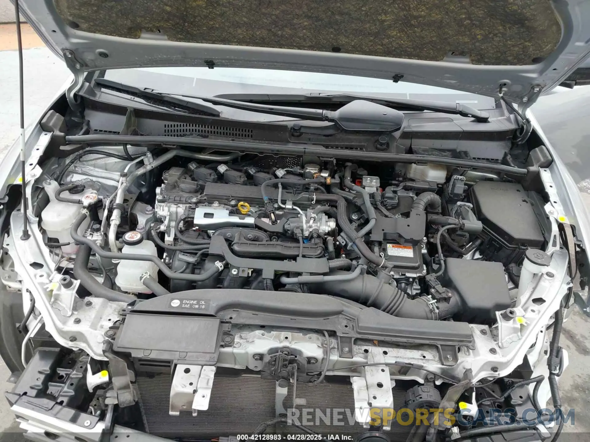10 Фотография поврежденного автомобиля JTDACAAU2R3019020 TOYOTA PRIUS 2024