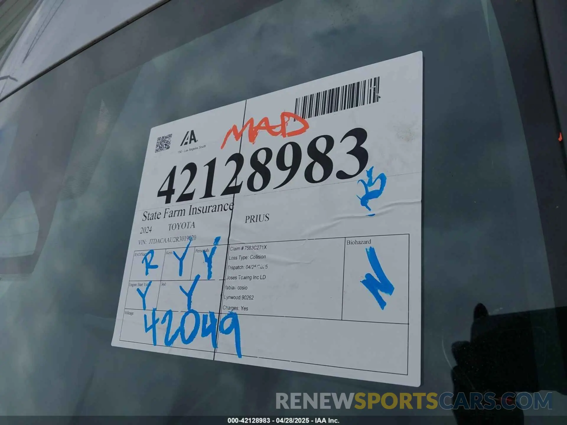 18 Фотография поврежденного автомобиля JTDACAAU2R3019020 TOYOTA PRIUS 2024