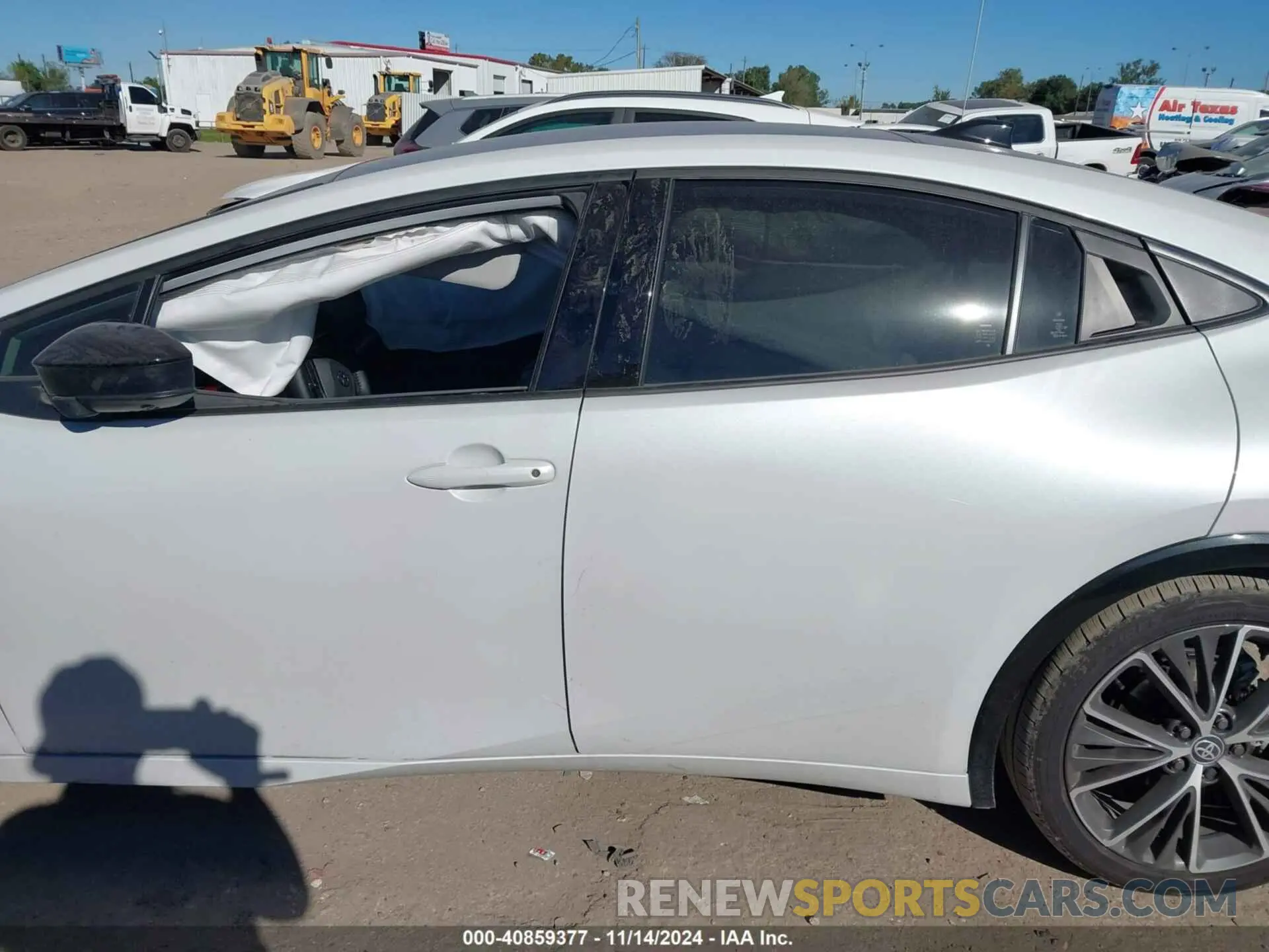 14 Photograph of a damaged car JTDACAAU3R3018992 TOYOTA PRIUS 2024