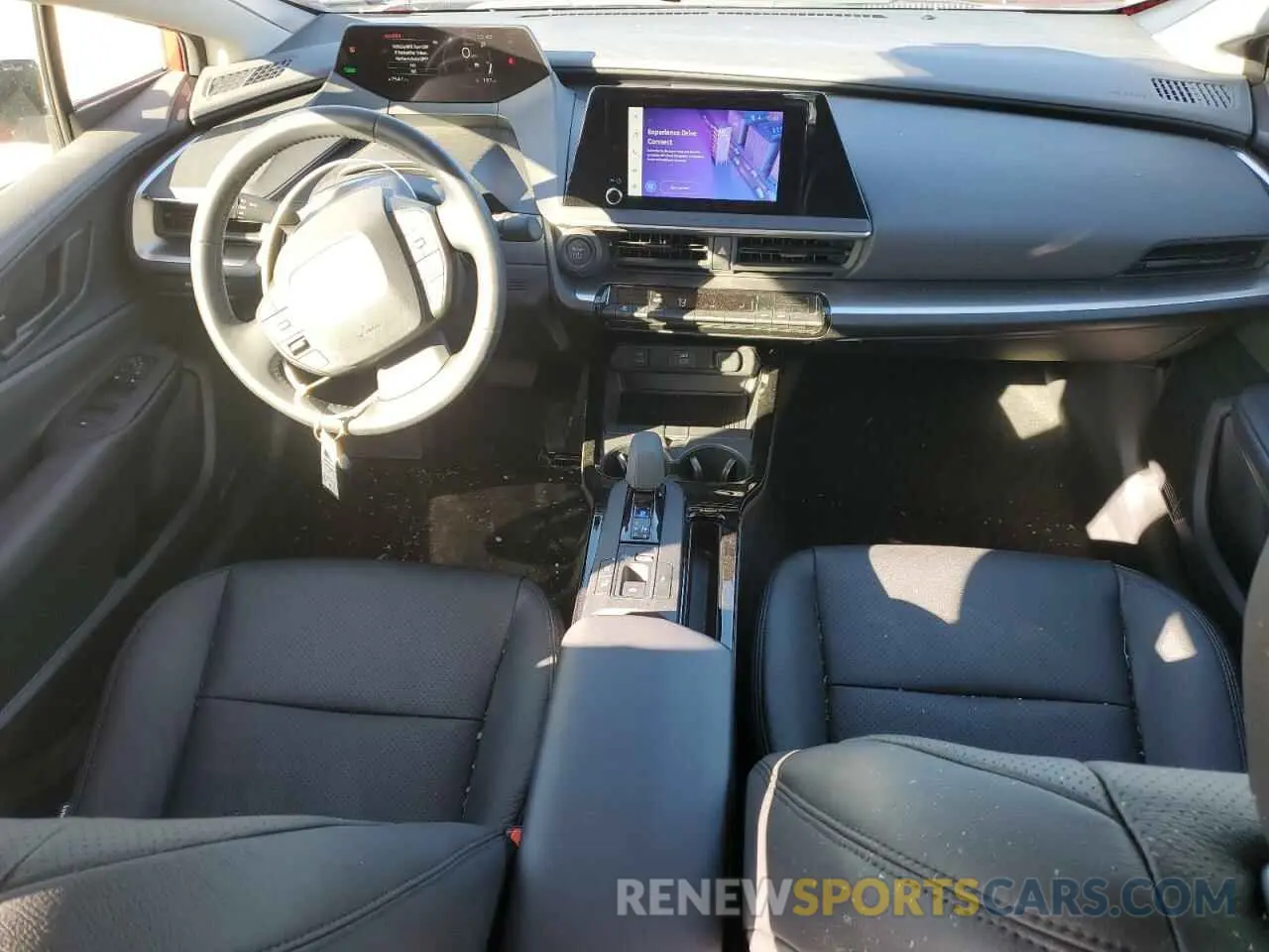 8 Фотография поврежденного автомобиля JTDACAAU3R3026204 TOYOTA PRIUS 2024