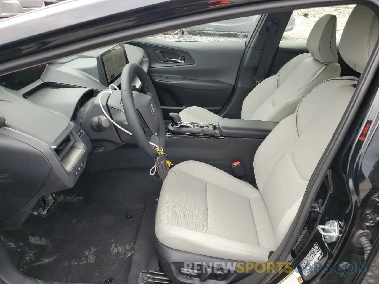 7 Photograph of a damaged car JTDACAAU3R3038322 TOYOTA PRIUS 2024