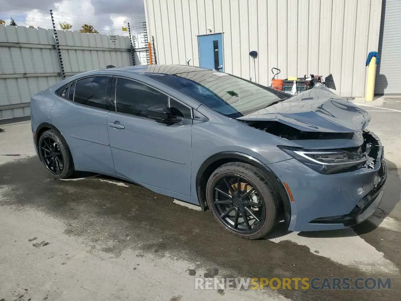 4 Фотография поврежденного автомобиля JTDACAAU4R3021240 TOYOTA PRIUS 2024