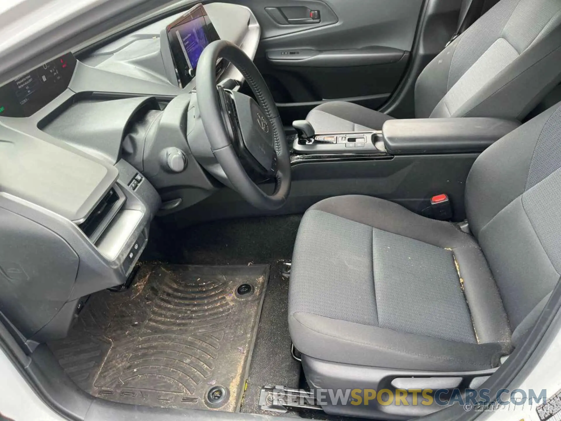 4 Photograph of a damaged car JTDACAAU4R3021349 TOYOTA PRIUS 2024