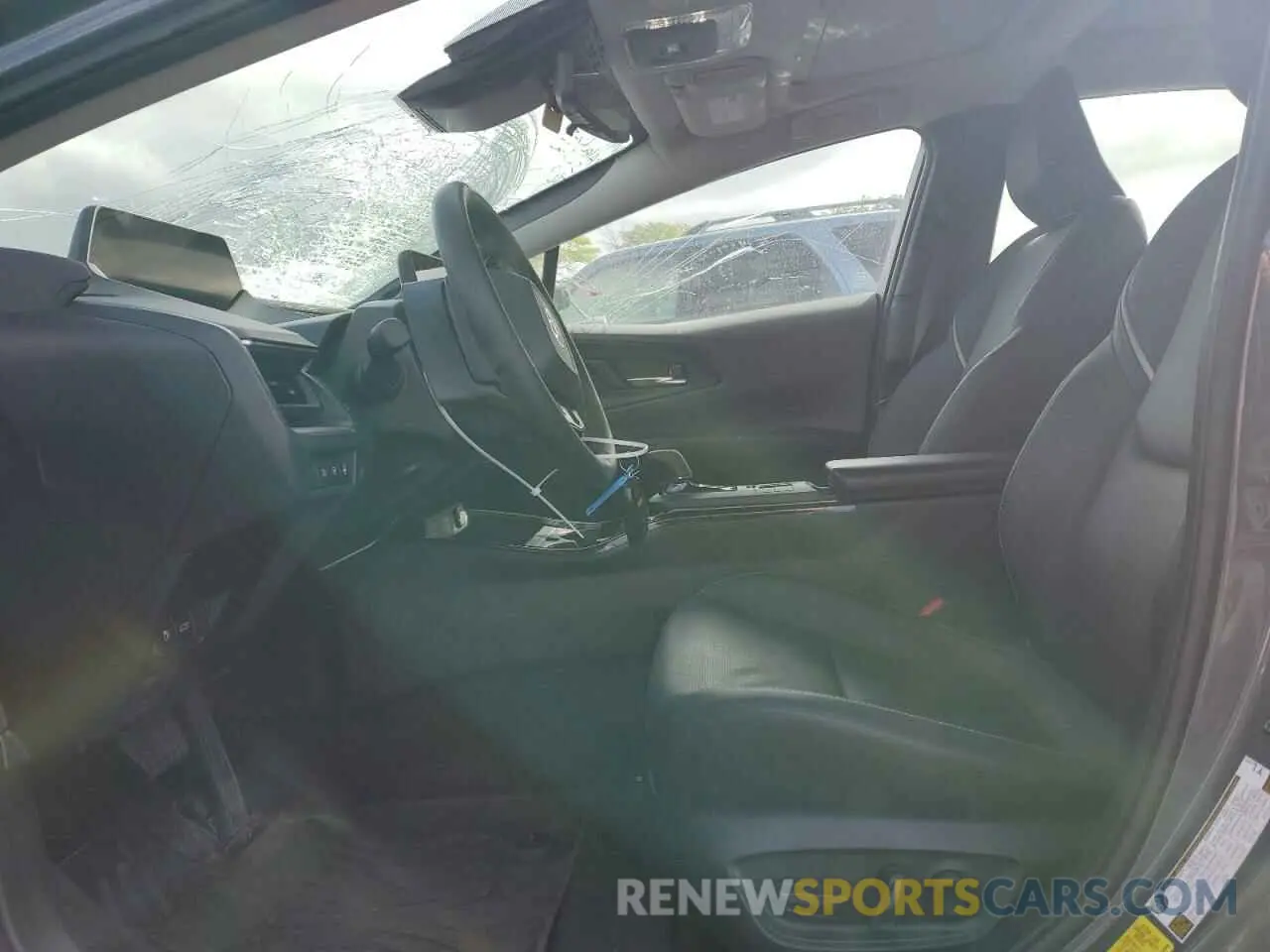 7 Фотография поврежденного автомобиля JTDACAAU4R3024042 TOYOTA PRIUS 2024