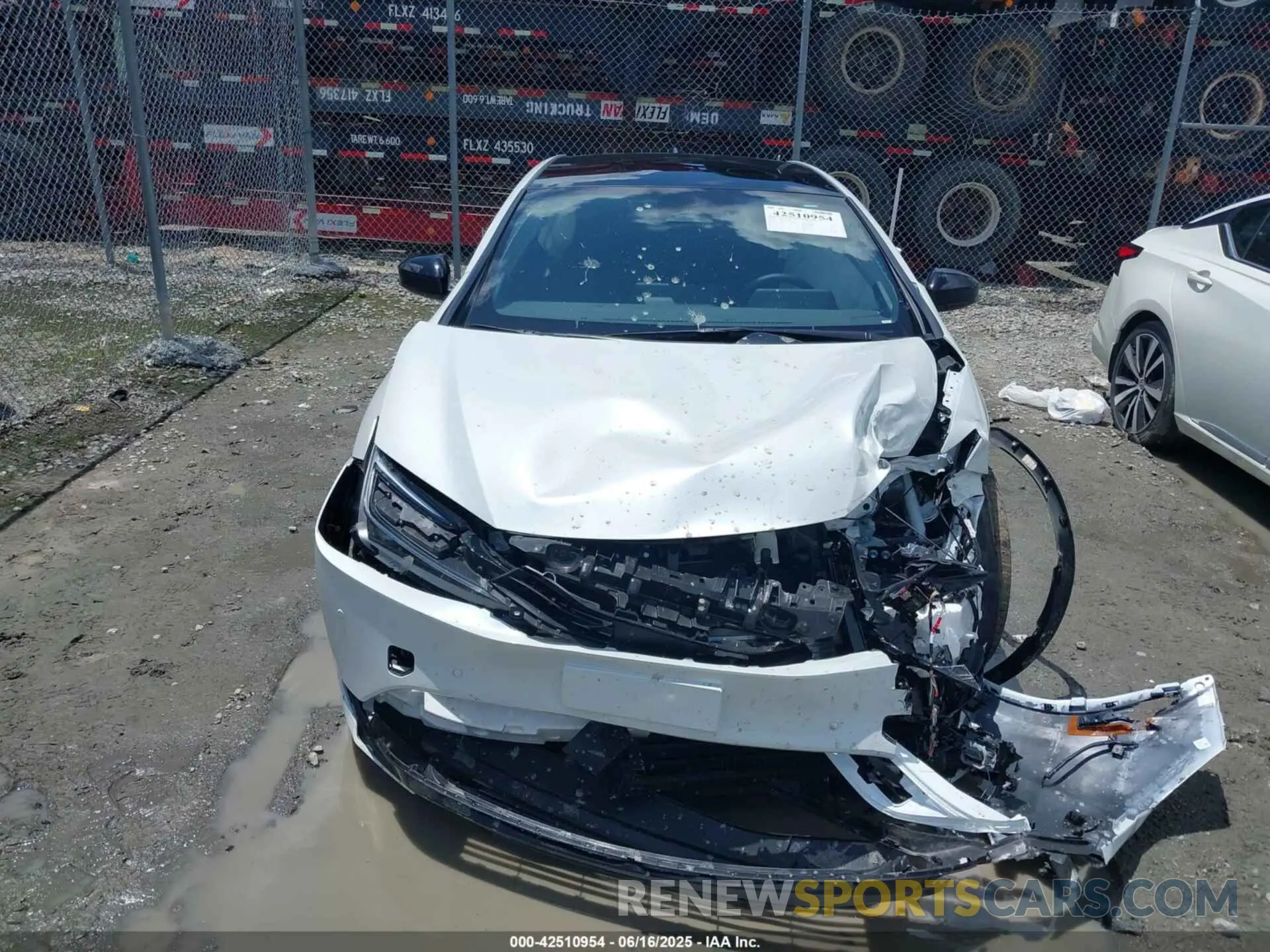 11 Photograph of a damaged car JTDACAAU4R3039625 TOYOTA PRIUS 2024