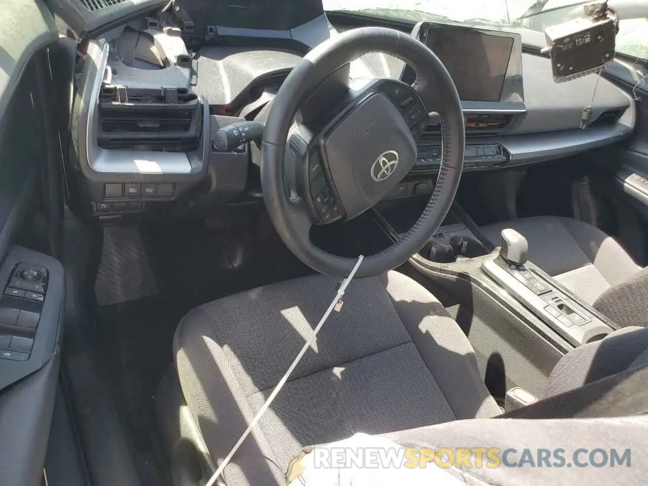 8 Photograph of a damaged car JTDACAAU5R3017164 TOYOTA PRIUS 2024