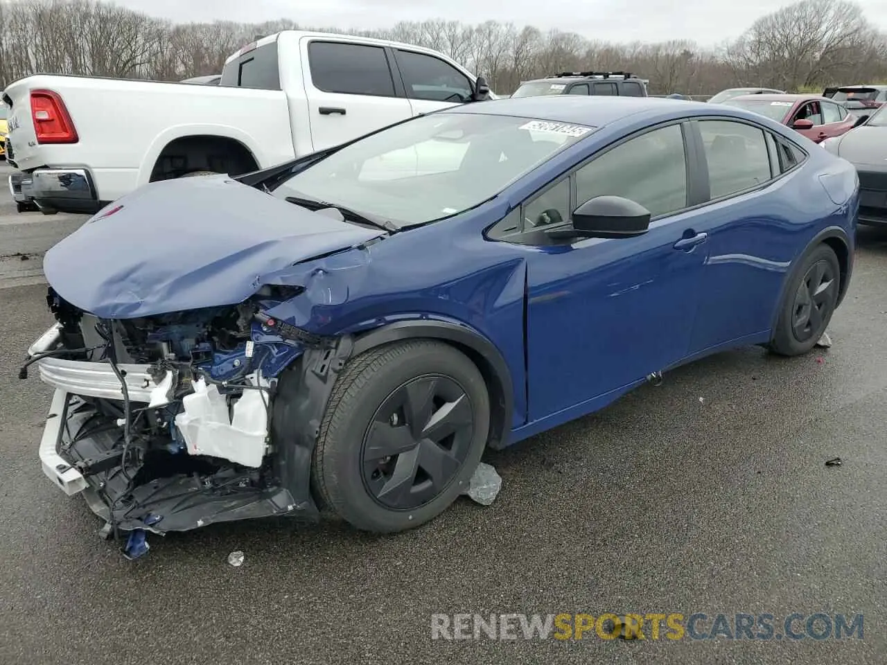 1 Фотография поврежденного автомобиля JTDACAAU5R3023496 TOYOTA PRIUS 2024