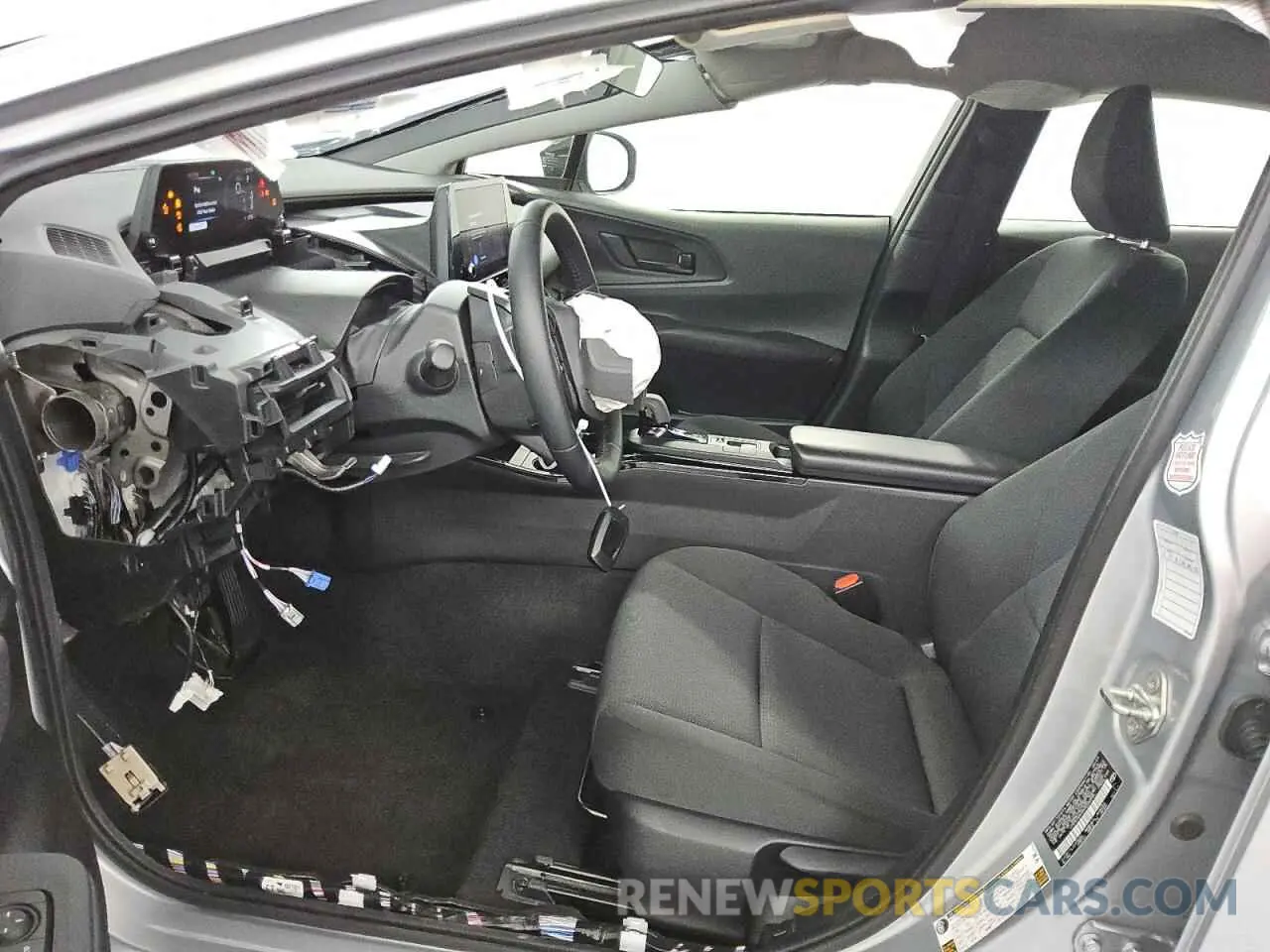 7 Photograph of a damaged car JTDACAAU5R3026995 TOYOTA PRIUS 2024